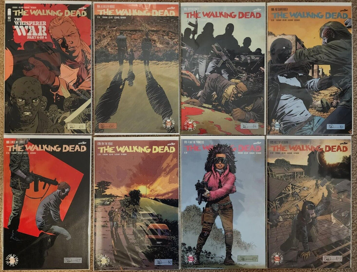 40 WALKING DEAD COMIC LOT INCLUDES MCFARLANE TOYS PINBACKS 2003-2019