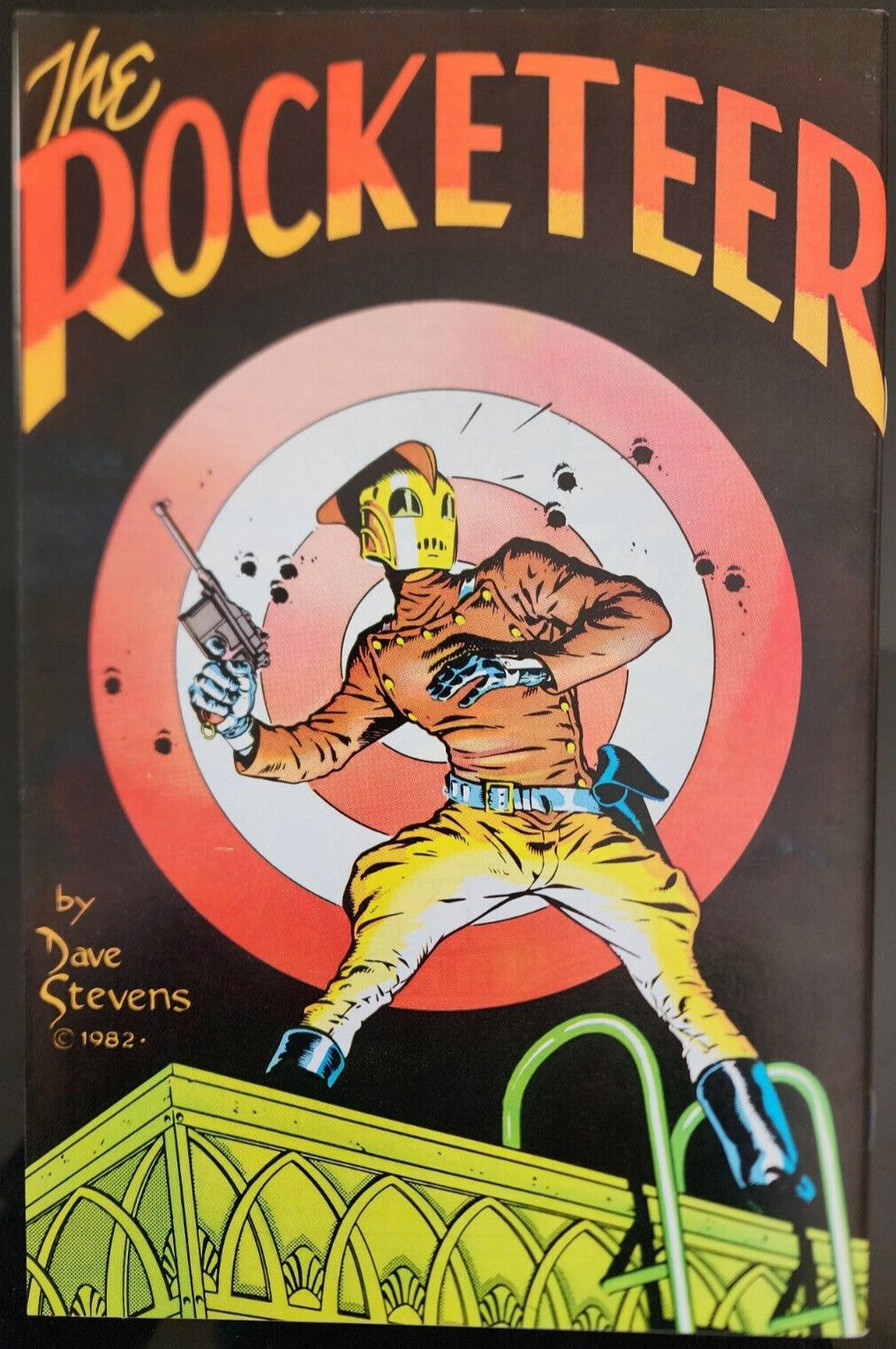 Pacific Presents Rocketeer #1 1982 1st App on Cover Dave Stevens Ditko Copy 1