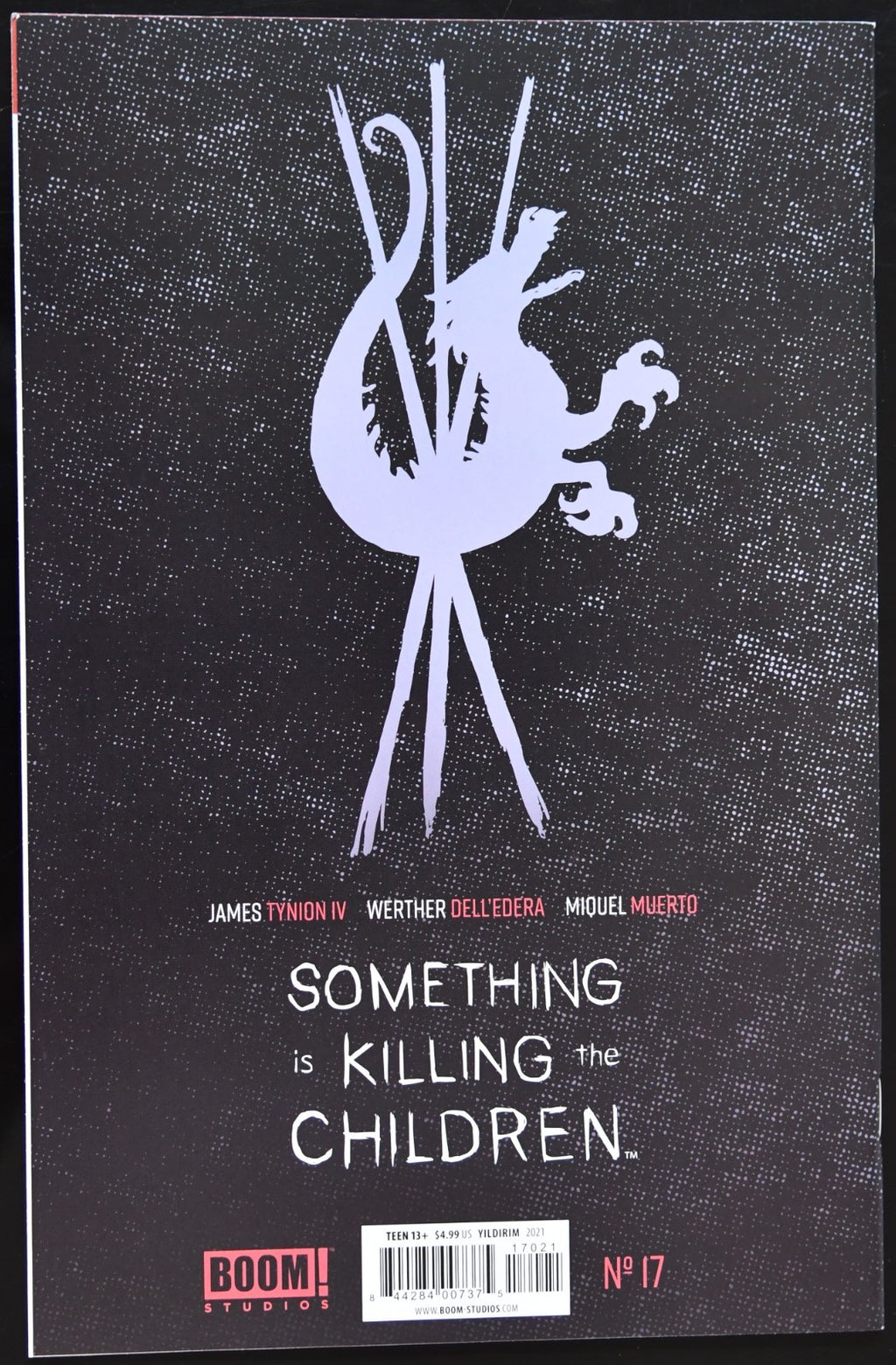 Something Is Killing the Children #17 Ozgur Yildirim Glow-In-The-Dark Cover...