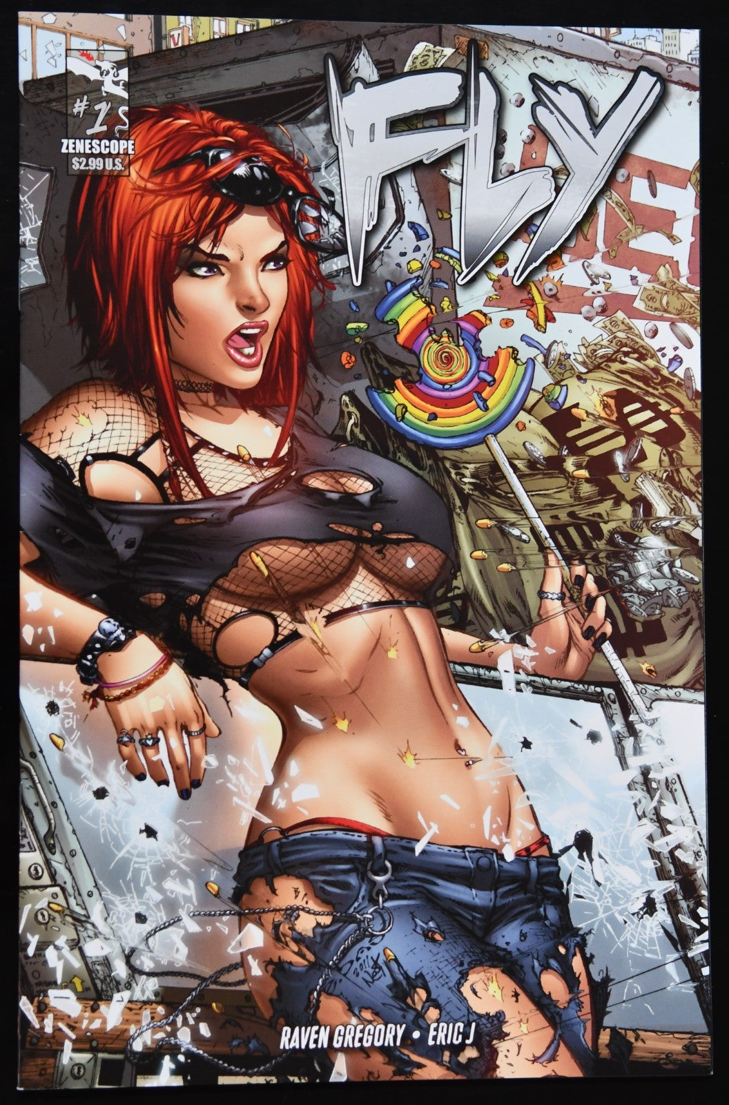 Fly #1 2011 eBas Regular Zenescope