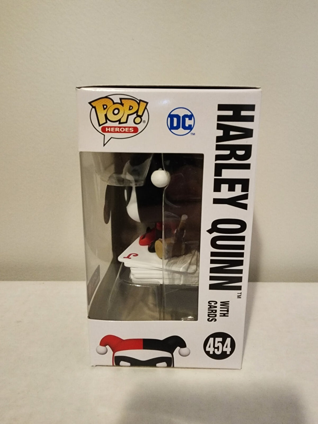 FUNKO POP HEROES HARLEY QUINN WITH CARDS 454 EXCLUSIVE GAMESTOP 30th Anniversary
