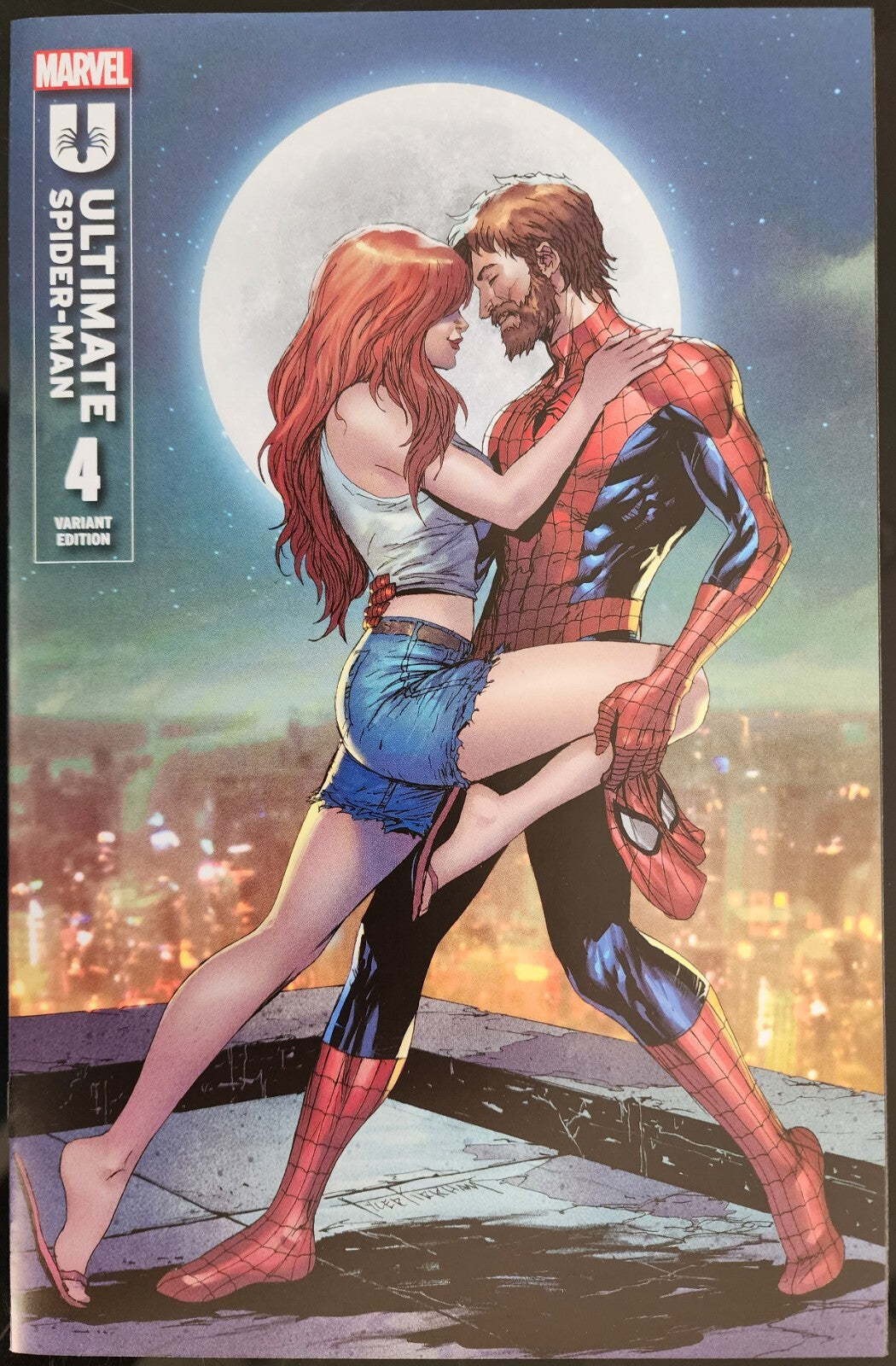 ULTIMATE SPIDER-MAN #4 UNKNOWN COMICS TYLER KIRKHAM EXCLUSIVE VARIANT
