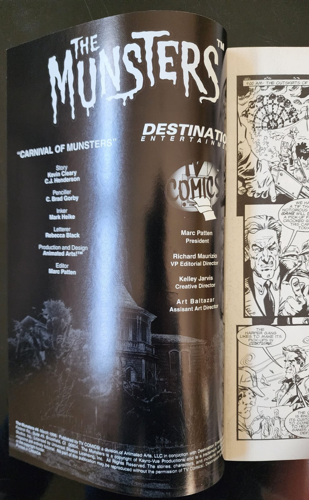 The Munsters #4 TV Comics 1998 Signed by Butch Patrick aka Eddie Munster No Cert