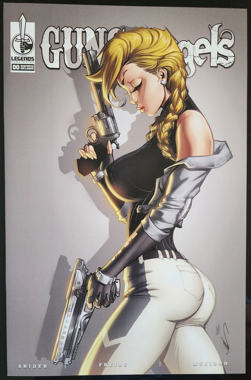 Guns & Angels #00 Ale Garza Kickstarter Trade Variant Cover (D) Legends
